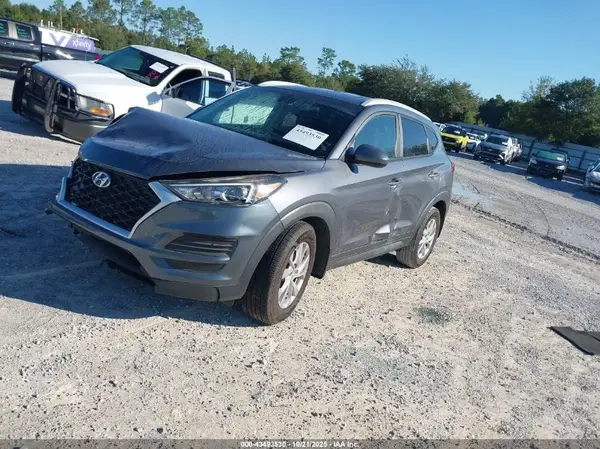 KM8J33A46MU313630 2021 HYUNDAI TUCSON - Image 2
