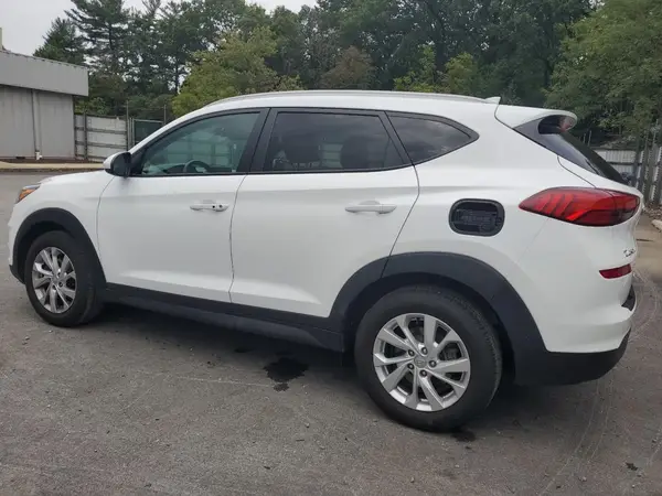 KM8J33A46MU317631 2021 HYUNDAI TUCSON - Image 2