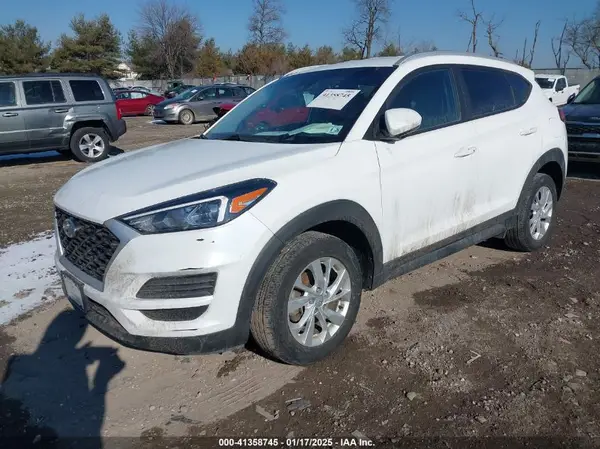 KM8J33A46MU389185 2021 HYUNDAI TUCSON - Image 2