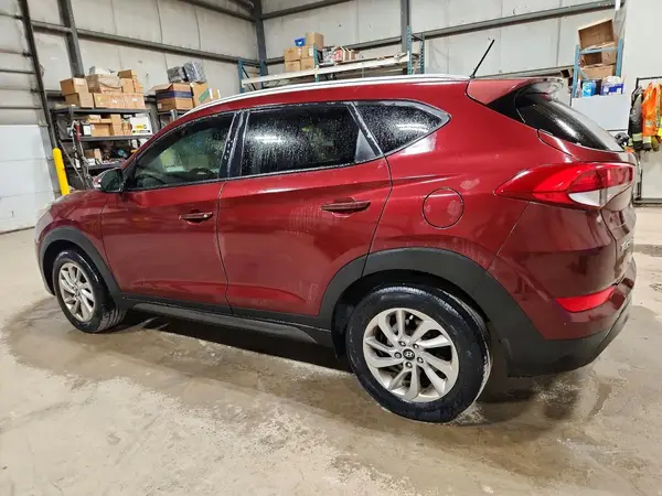 KM8J33A47GU035910 2016 HYUNDAI TUCSON - Image 2
