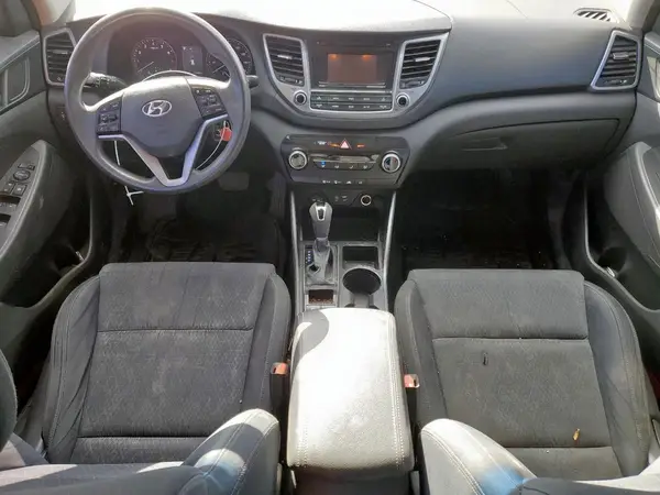 KM8J33A47GU062587 2016 HYUNDAI TUCSON - Image 8