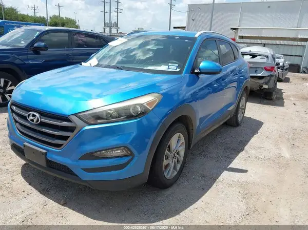 KM8J33A47GU070303 2016 HYUNDAI TUCSON - Image 2