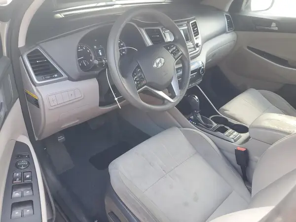 KM8J33A47GU072424 2016 HYUNDAI TUCSON - Image 8