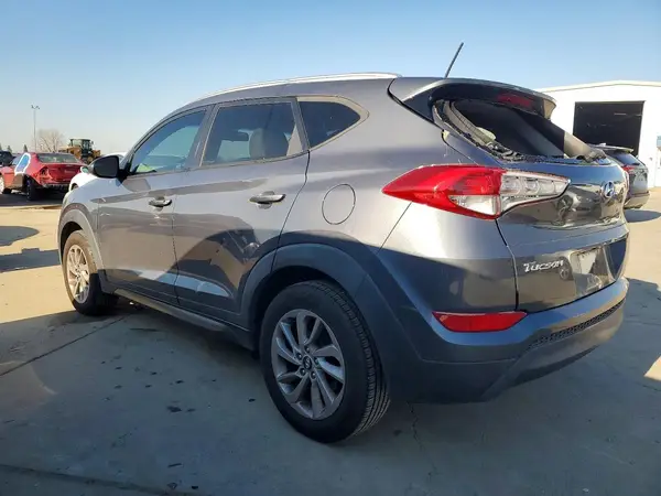 KM8J33A47GU092592 2016 HYUNDAI TUCSON - Image 2