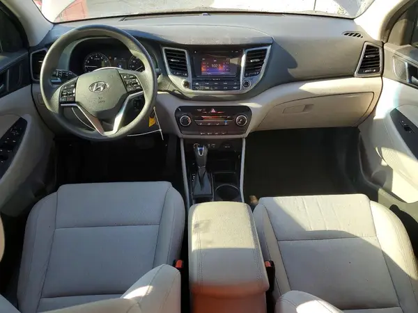 KM8J33A47GU092592 2016 HYUNDAI TUCSON - Image 8