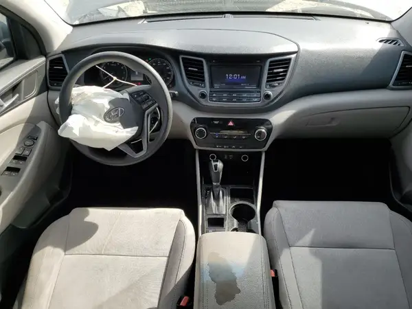 KM8J33A47GU128166 2016 HYUNDAI TUCSON - Image 8