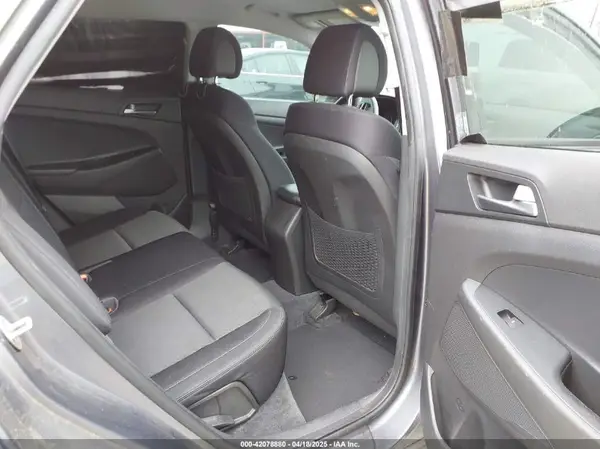 KM8J33A47GU128524 2016 HYUNDAI TUCSON - Image 8