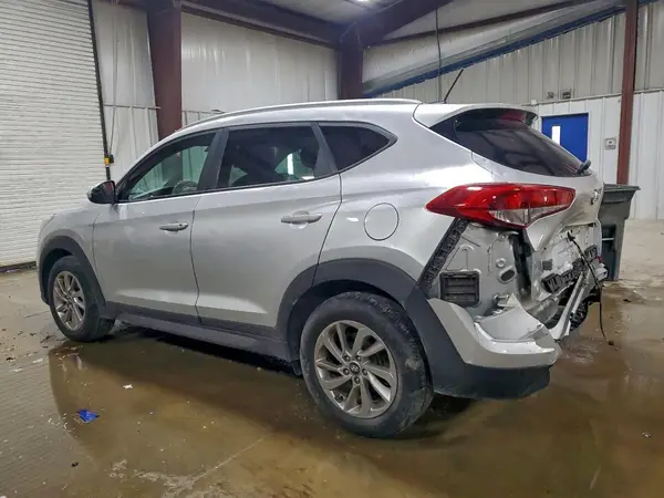 KM8J33A47GU136980 2016 HYUNDAI TUCSON - Image 2