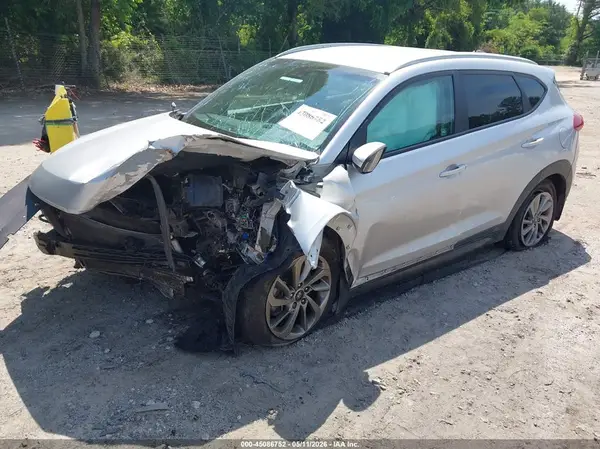 KM8J33A47GU168635 2016 HYUNDAI TUCSON - Image 2