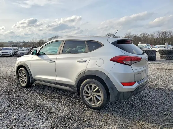KM8J33A47GU179909 2016 HYUNDAI TUCSON - Image 2