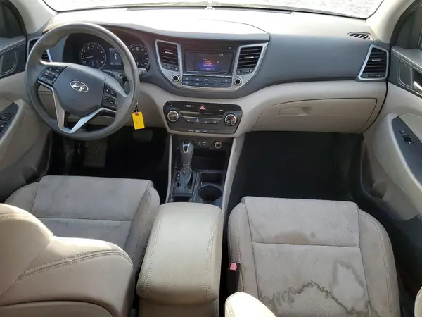 KM8J33A47GU179909 2016 HYUNDAI TUCSON - Image 8