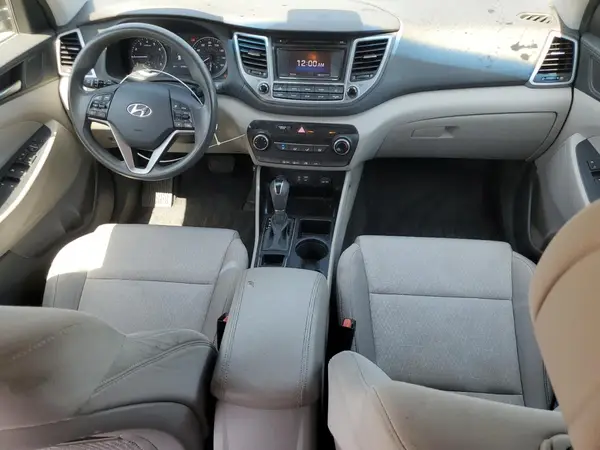KM8J33A47GU180266 2016 HYUNDAI TUCSON - Image 8