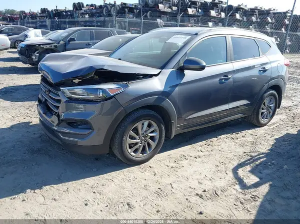KM8J33A47GU188920 2016 HYUNDAI TUCSON - Image 2
