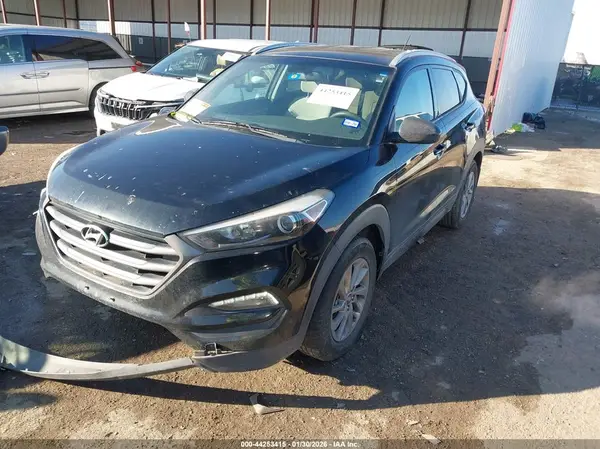 KM8J33A47GU189470 2016 HYUNDAI TUCSON - Image 2