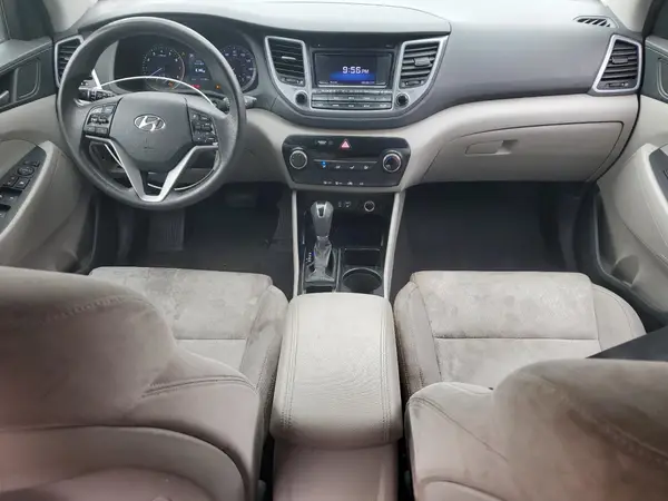 KM8J33A47GU235251 2016 HYUNDAI TUCSON - Image 8