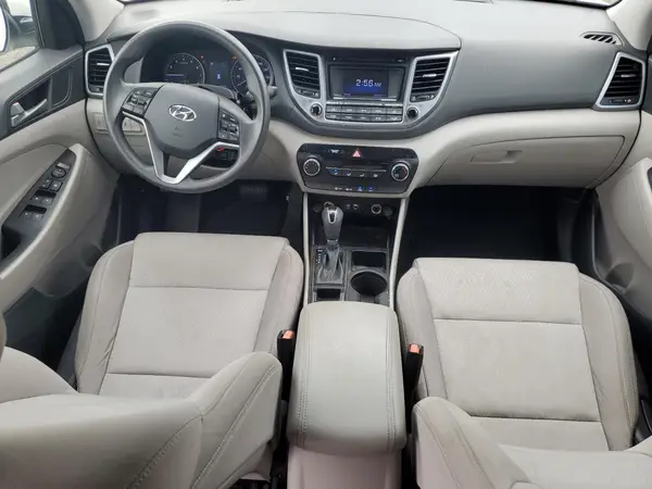 KM8J33A47GU237243 2016 HYUNDAI TUCSON - Image 8