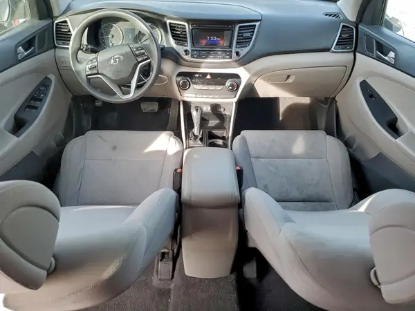 KM8J33A47HU265058 2017 HYUNDAI TUCSON - Image 8