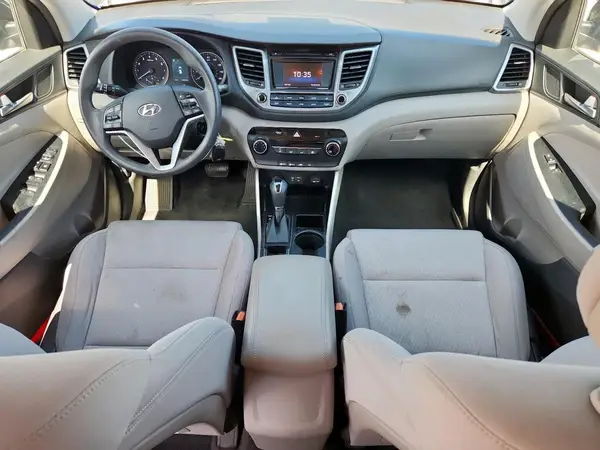 KM8J33A47HU265707 2017 HYUNDAI TUCSON - Image 8