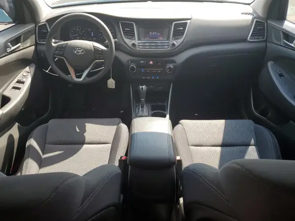 KM8J33A47HU281051 2017 HYUNDAI TUCSON - Image 8