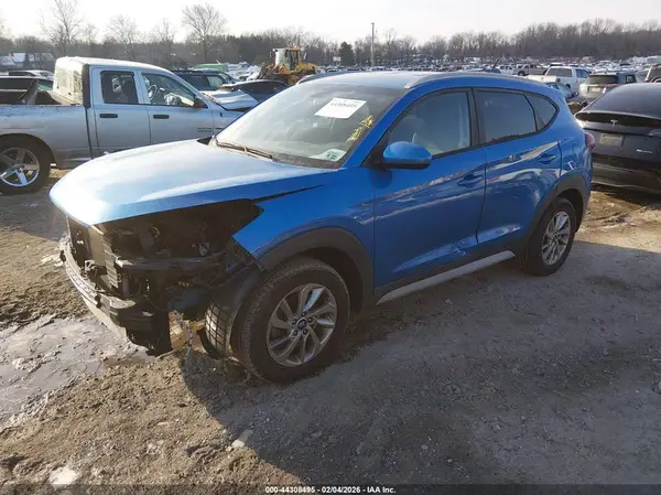 KM8J33A47HU396894 2017 HYUNDAI TUCSON - Image 2