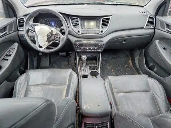 KM8J33A47HU412124 2017 HYUNDAI TUCSON - Image 8
