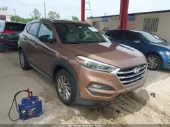 KM8J33A47HU419753 2017 HYUNDAI TUCSON