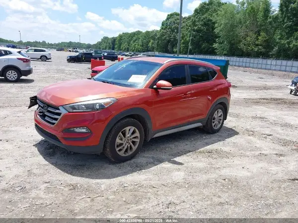 KM8J33A47HU420854 2017 HYUNDAI TUCSON - Image 2