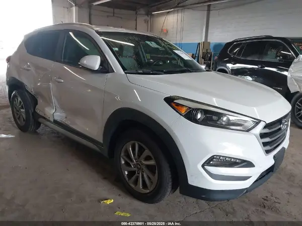 KM8J33A47HU434902 2017 HYUNDAI TUCSON - Image 1