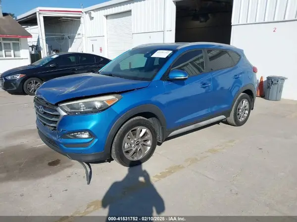 KM8J33A47HU442918 2017 HYUNDAI TUCSON - Image 2