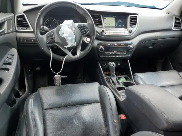 KM8J33A47HU451859 2017 HYUNDAI TUCSON - Image 8