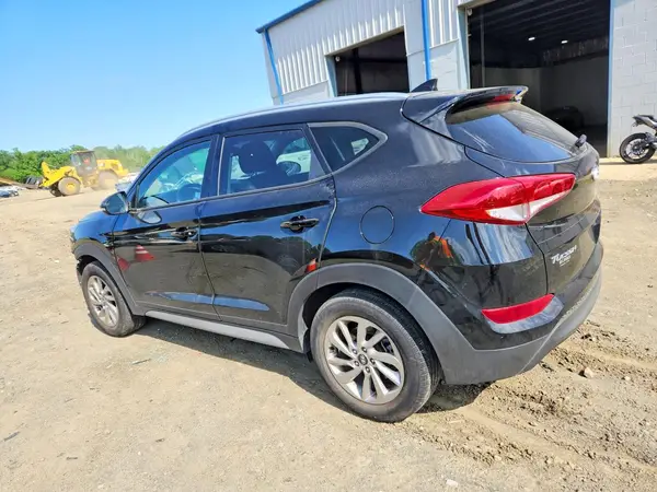 KM8J33A47HU508173 2017 HYUNDAI TUCSON - Image 2