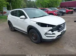 KM8J33A47HU534305 2017 HYUNDAI TUCSON