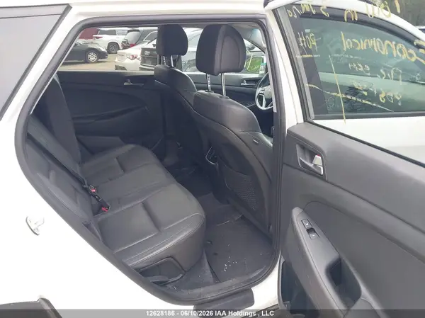 KM8J33A47HU534305 2017 HYUNDAI TUCSON - Image 8