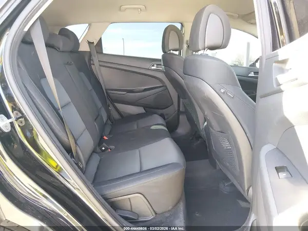 KM8J33A47HU541349 2017 HYUNDAI TUCSON - Image 8