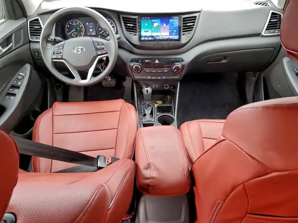 KM8J33A47HU546664 2017 HYUNDAI TUCSON - Image 8