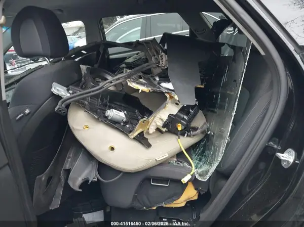 KM8J33A47HU587053 2017 HYUNDAI TUCSON - Image 8