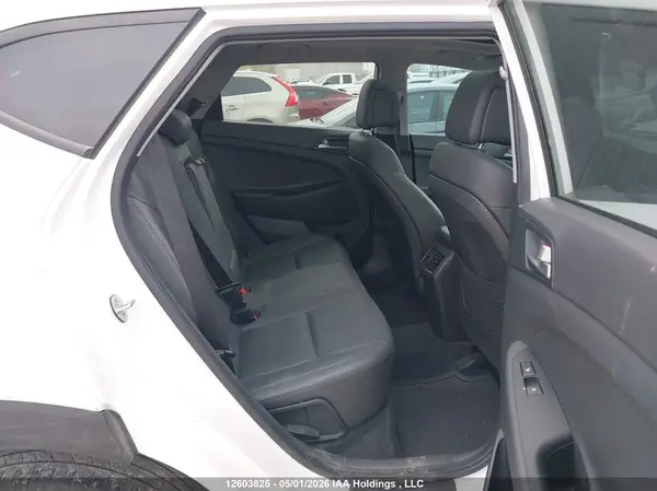 KM8J33A47HU598263 2017 HYUNDAI TUCSON - Image 8