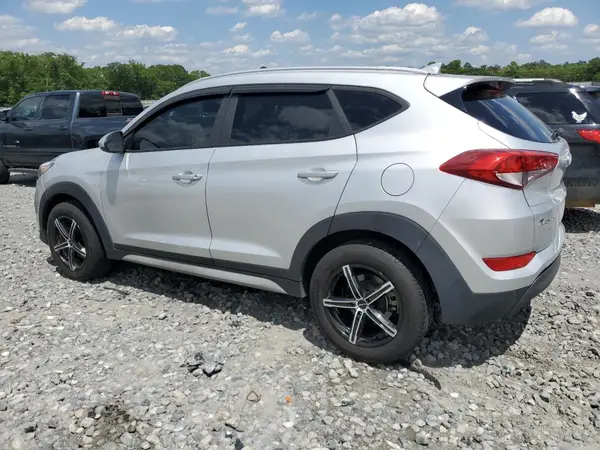 KM8J33A47JU608098 2018 HYUNDAI TUCSON - Image 2