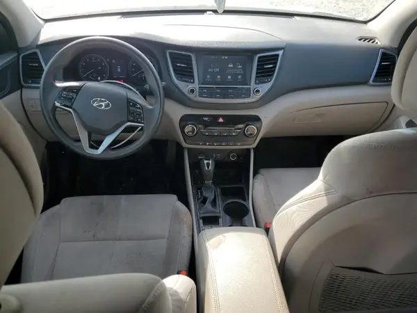KM8J33A47JU608151 2018 HYUNDAI TUCSON - Image 8