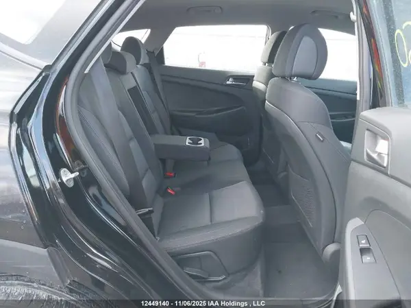 KM8J33A47JU627850 2018 HYUNDAI TUCSON - Image 8