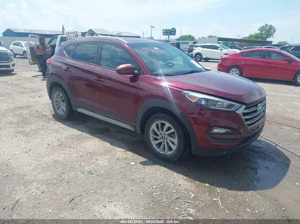 KM8J33A47JU662002 2018 HYUNDAI TUCSON - Image 1