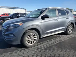 KM8J33A47JU672738 2018 HYUNDAI TUCSON