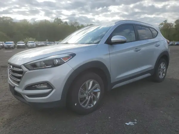 KM8J33A47JU676692 2018 HYUNDAI TUCSON - Image 1