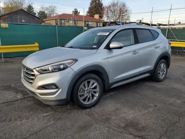 KM8J33A47JU684808 2018 HYUNDAI TUCSON - Image 1