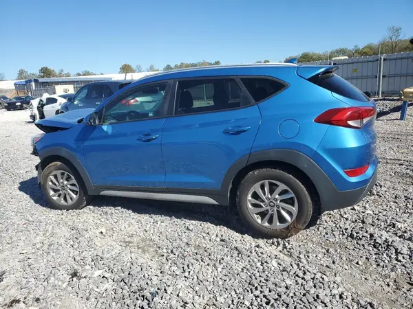 KM8J33A47JU694979 2018 HYUNDAI TUCSON - Image 2