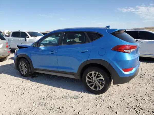 KM8J33A47JU708136 2018 HYUNDAI TUCSON - Image 2