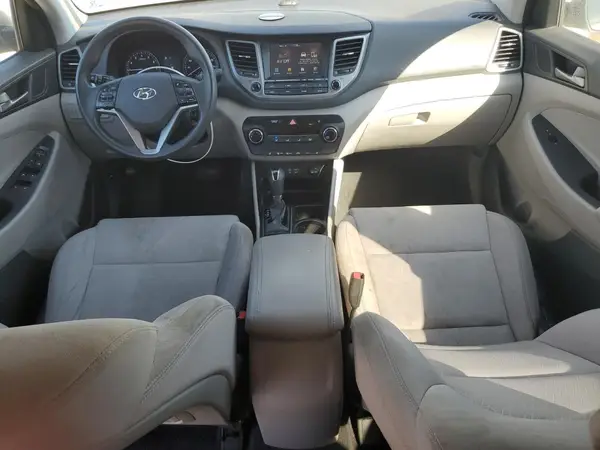 KM8J33A47JU710887 2018 HYUNDAI TUCSON - Image 8