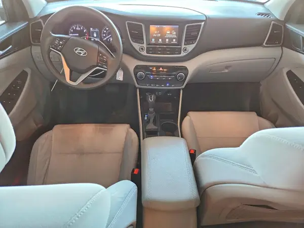 KM8J33A47JU713644 2018 HYUNDAI TUCSON - Image 8
