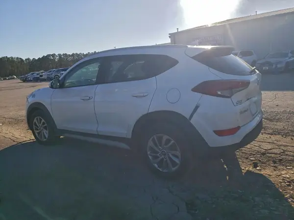 KM8J33A47JU714017 2018 HYUNDAI TUCSON - Image 2