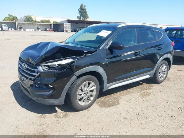 KM8J33A47JU714941 2018 HYUNDAI TUCSON - Image 2